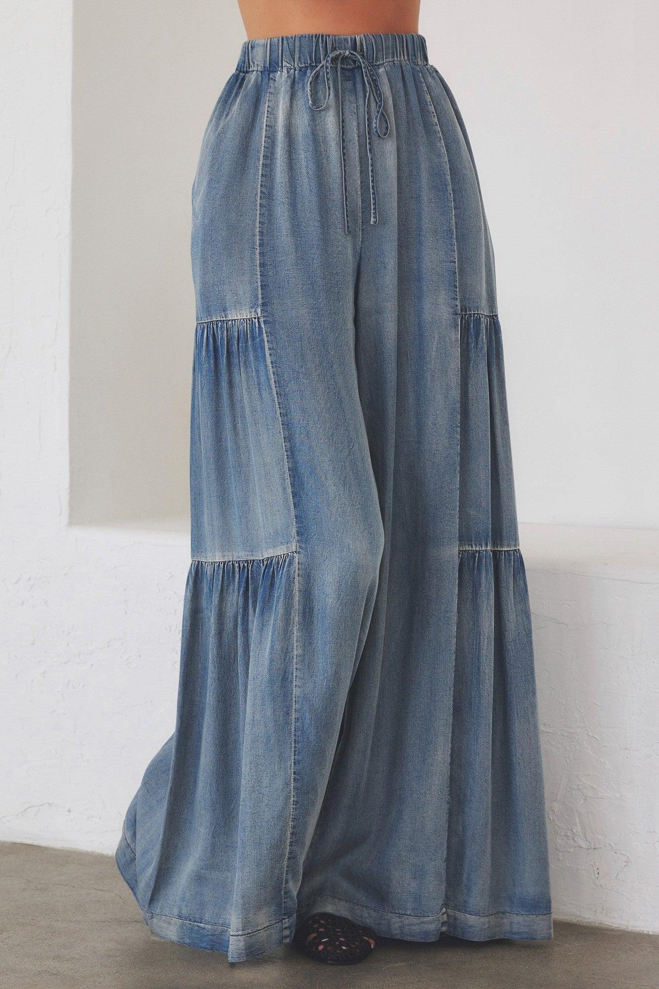 Ruffled Side Washed Denim Wide Pants