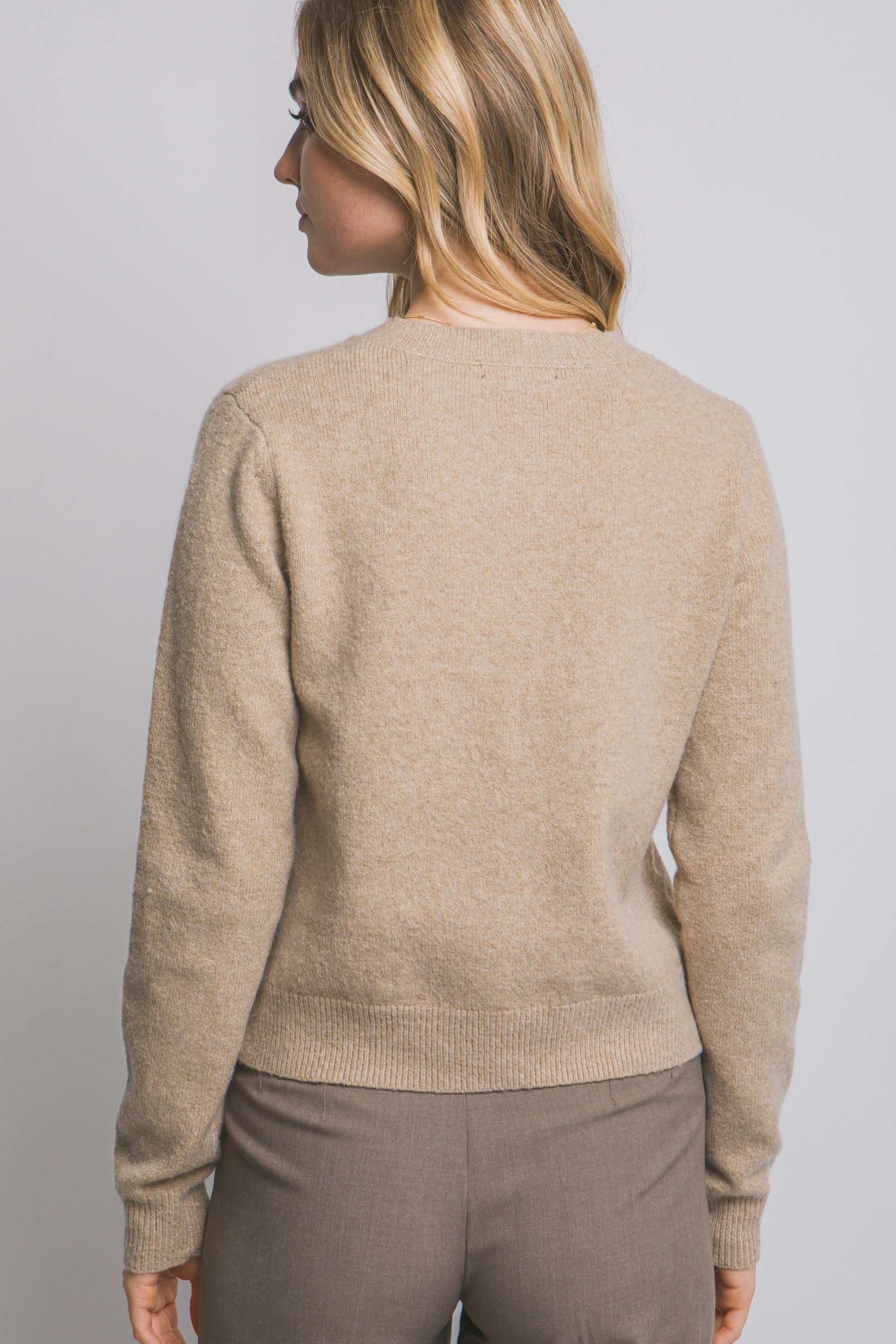 Crew Neck Button-up Cardigan