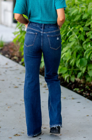 High Rise Relaxed Fit Jeans